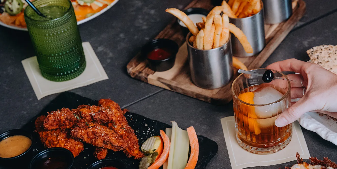 Food and drinks at House Rules Scottsdale